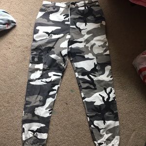 Camo pants